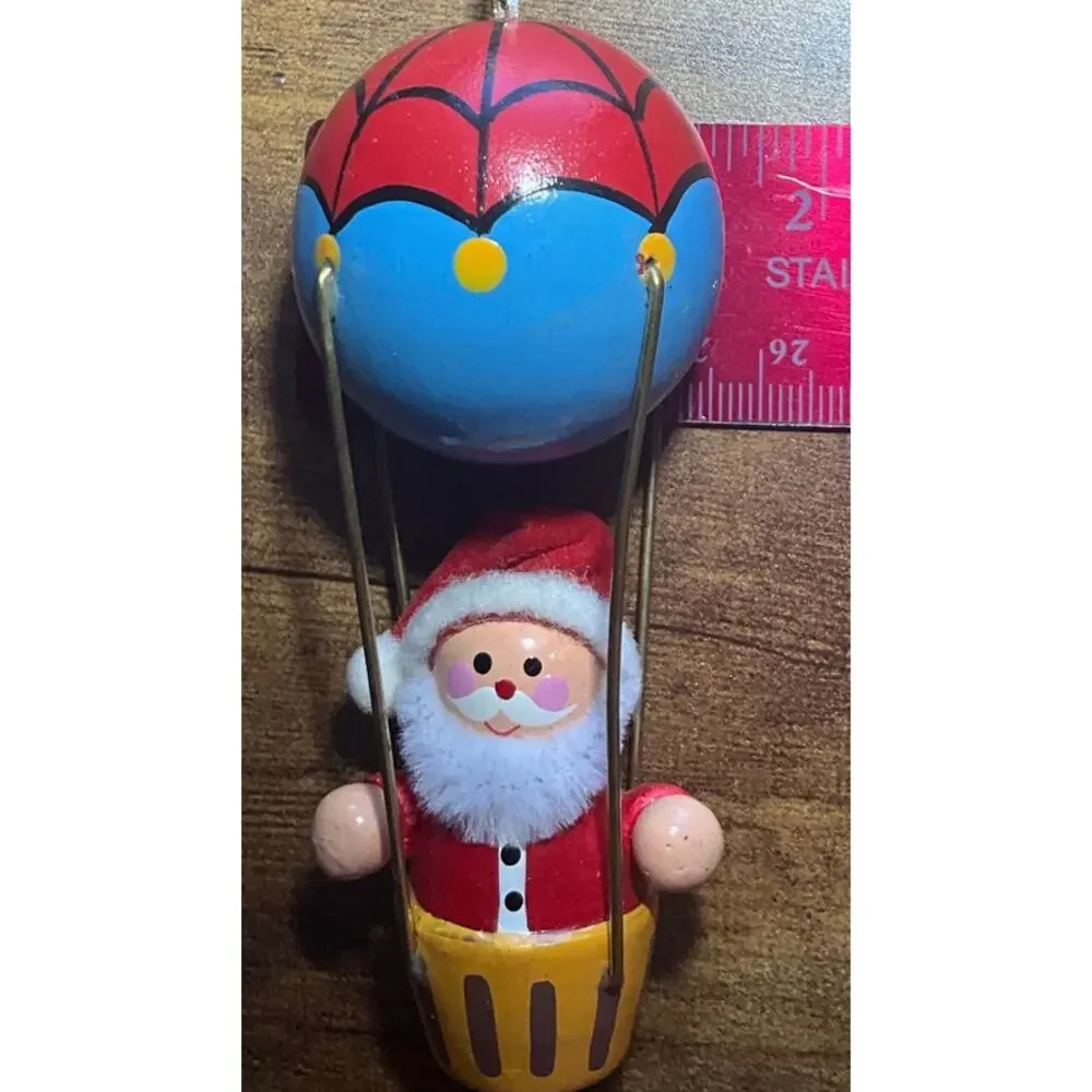 Vintage Avon Gallery Orginals Wooden Christmas Ornament Santa Hot Air Balloon